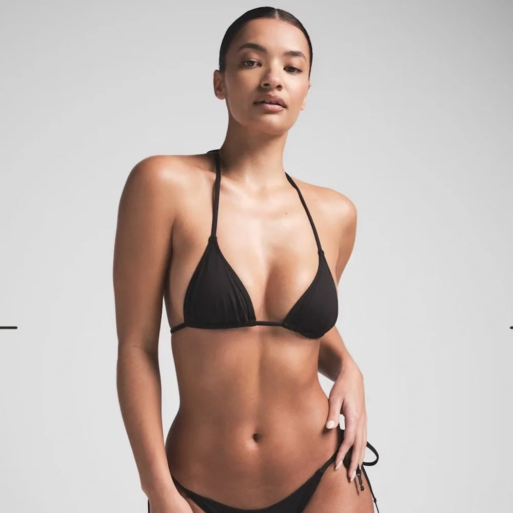 Skims Bikini Top. - Picture 2 of 2